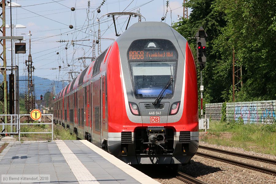 Deutsche Bahn - 446 041
/ Bild: db446041_bk1805260041.jpg Deutsche Bahn - 446 041
/ Bild: db446041_bk1805260041.jpg