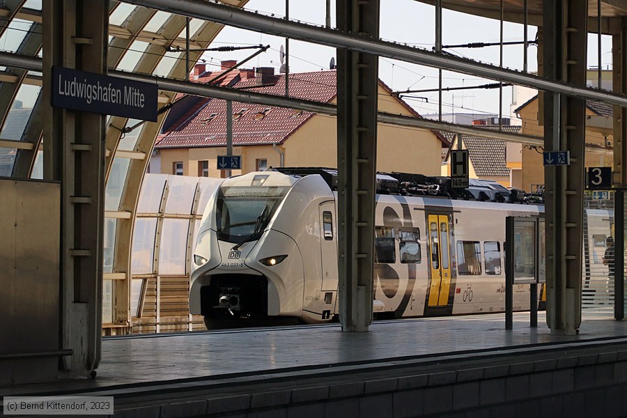 Deutsche Bahn - 463 031
/ Bild: db4630315_bk2309110012.jpg