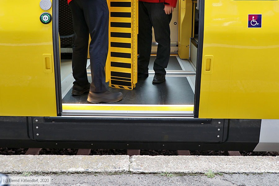Deutsche Bahn - 863 039
/ Bild: db8630394_bk2010050048.jpg