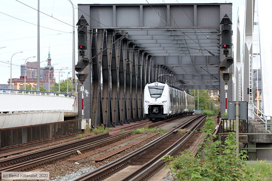 Deutsche Bahn - 463 046
/ Bild: db4630463_bk2009100012.jpg