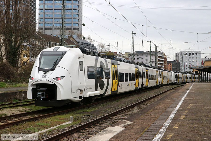 Deutsche Bahn - 463 561
/ Bild: db4635611_bk2303290023.jpg Deutsche Bahn - 463 561
/ Bild: db4635611_bk2303290023.jpg