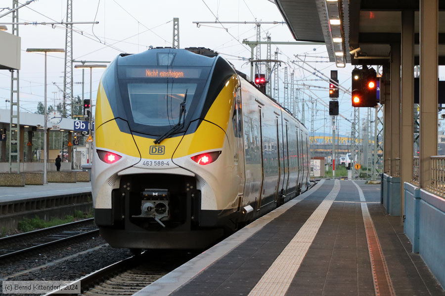Deutsche Bahn - 463 588
/ Bild: db4635884_bk2404180062.jpg