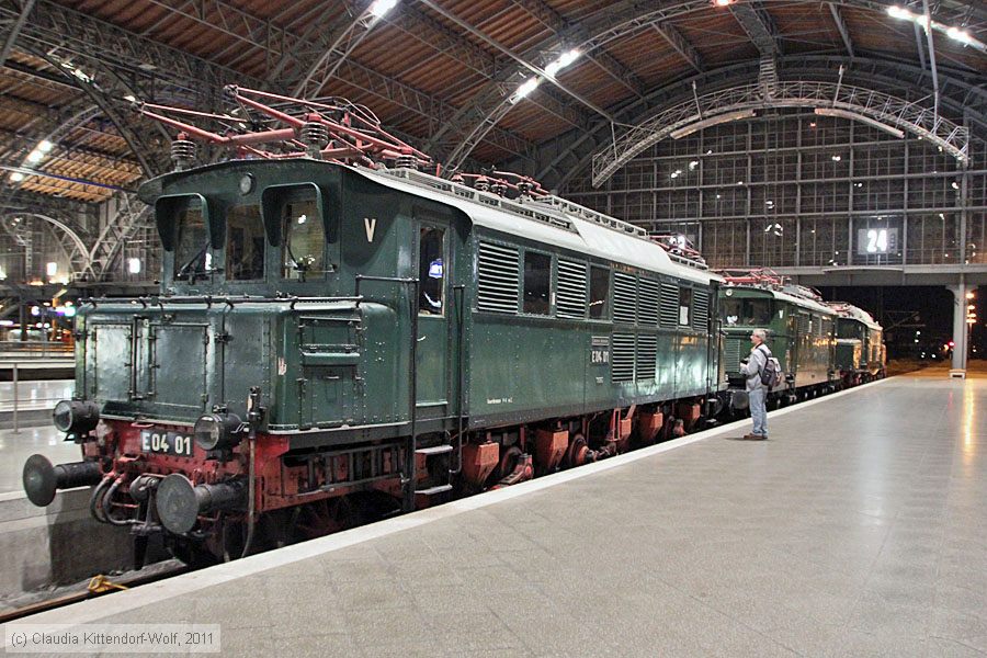 Historische E-Lok - E04 01
/ Bild: dbe0401_cw1110050345.jpg