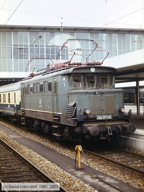 Deutsche Bundesbahn - 144091-6
/ Bild: db1440916_ds019430.jpg