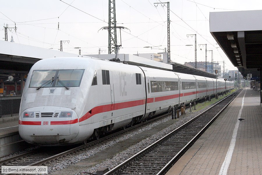 Deutsche Bahn - 401015-3
/ Bild: db4010153_bk1004270130.jpg