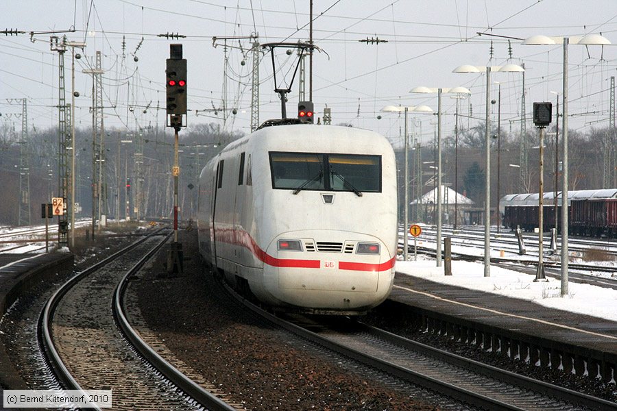 Deutsche Bahn - 401090-6
/ Bild: db4010906_bk1012160098.jpg