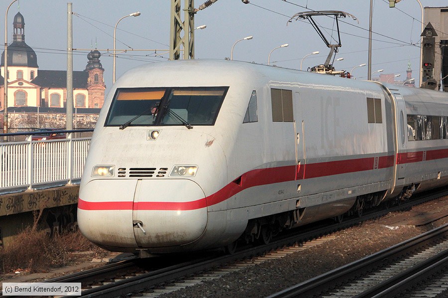 Deutsche Bahn - 402044-2
/ Bild: db4020442_bk1202100034.jpg