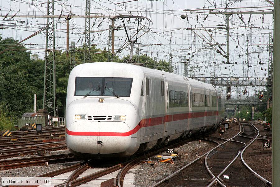 Deutsche Bahn - 402029-3
/ Bild: db4020293_bk0808110122.jpg