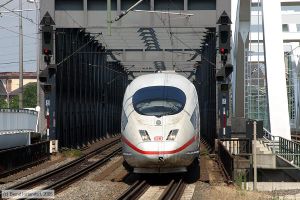 Bild: db4030185_e0022205.jpg - anklicken zum Vergr&ouml;&szlig;ern