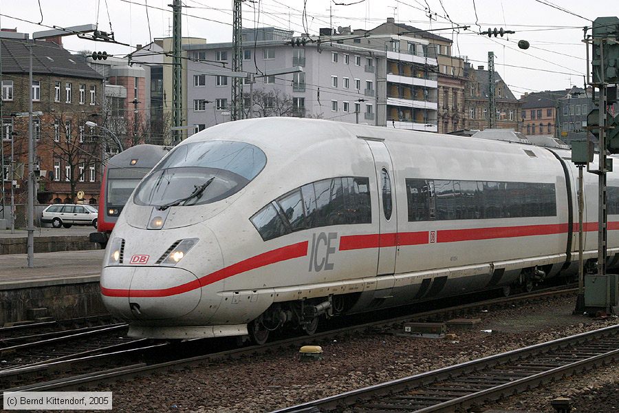 Deutsche Bahn - 403012-8
/ Bild: db4030128_e0015553.jpg