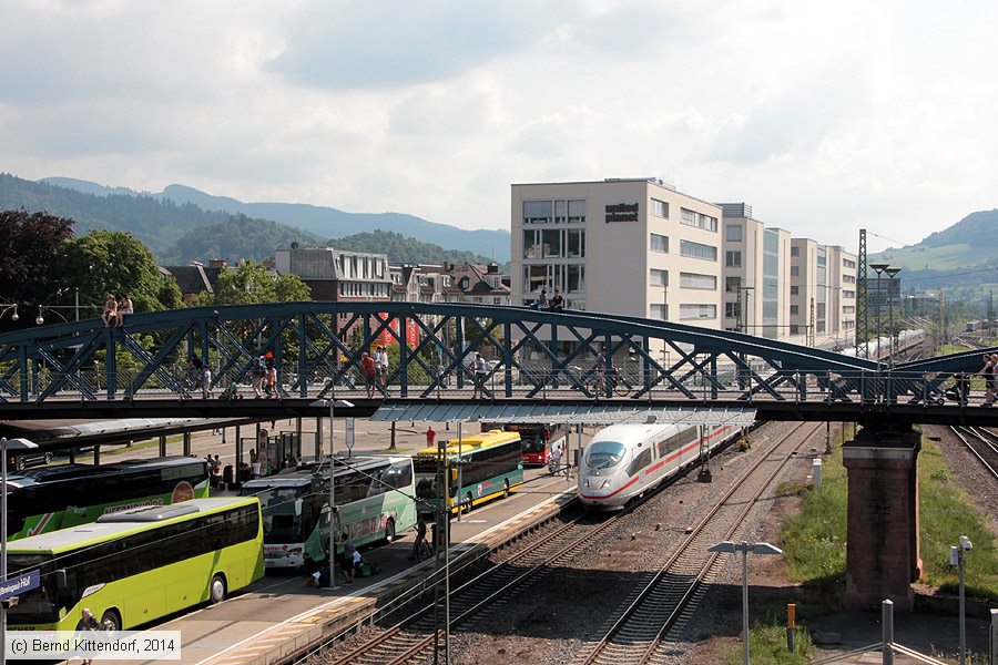 Deutsche Bahn - 403033-4
/ Bild: db4030334_bk1408010386.jpg