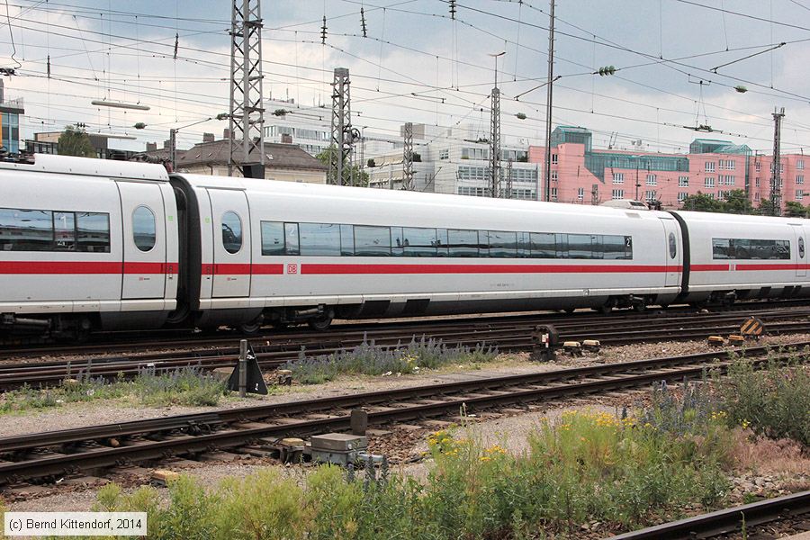 Deutsche Bahn - 403230-6
/ Bild: db4032306_bk1406170313.jpg