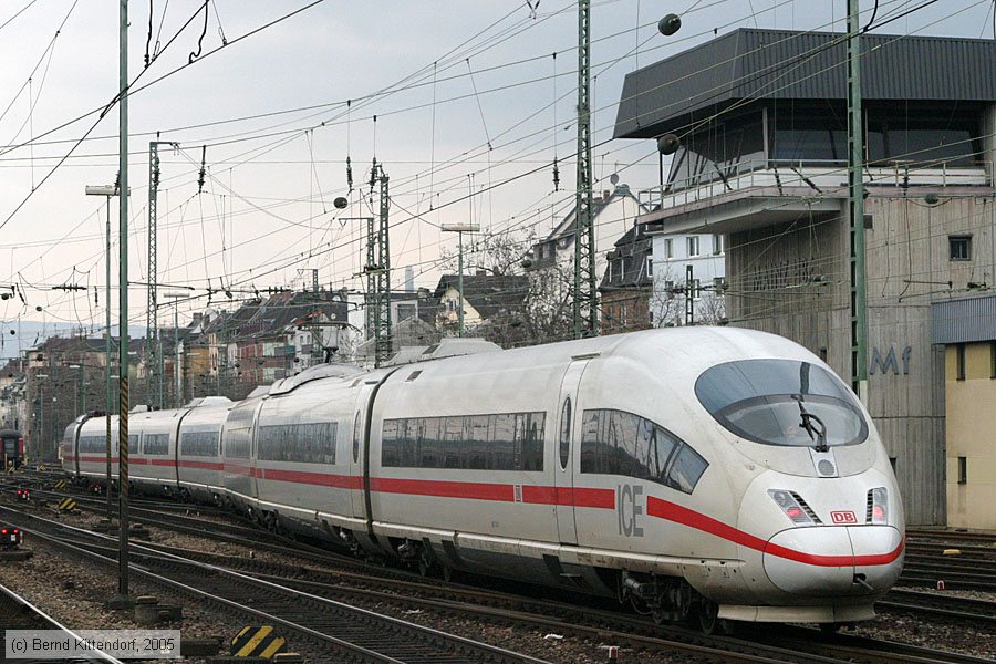 Deutsche Bahn - 403512-7
/ Bild: db4035127_e0015556.jpg