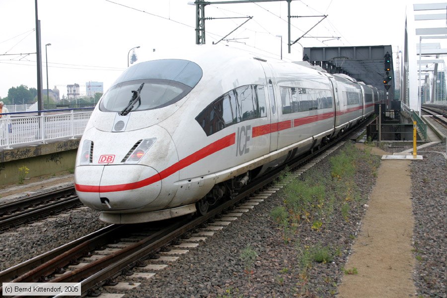 Deutsche Bahn - 403533-3
/ Bild: db4035333_e0018584.jpg