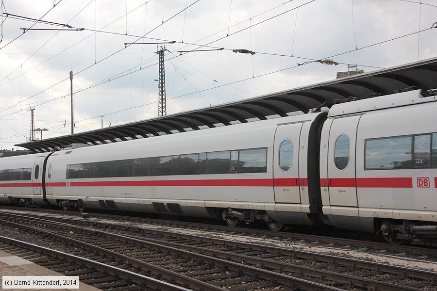 Deutsche Bahn - 403732-1
/ Bild: db4037321_bk1407250218.jpg Deutsche Bahn - 403732-1
/ Bild: db4037321_bk1407250218.jpg