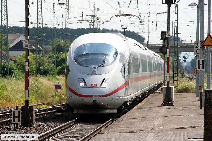 Deutsche Bahn - 406082-8
/ Bild: db4060828_bk1007130070.jpg