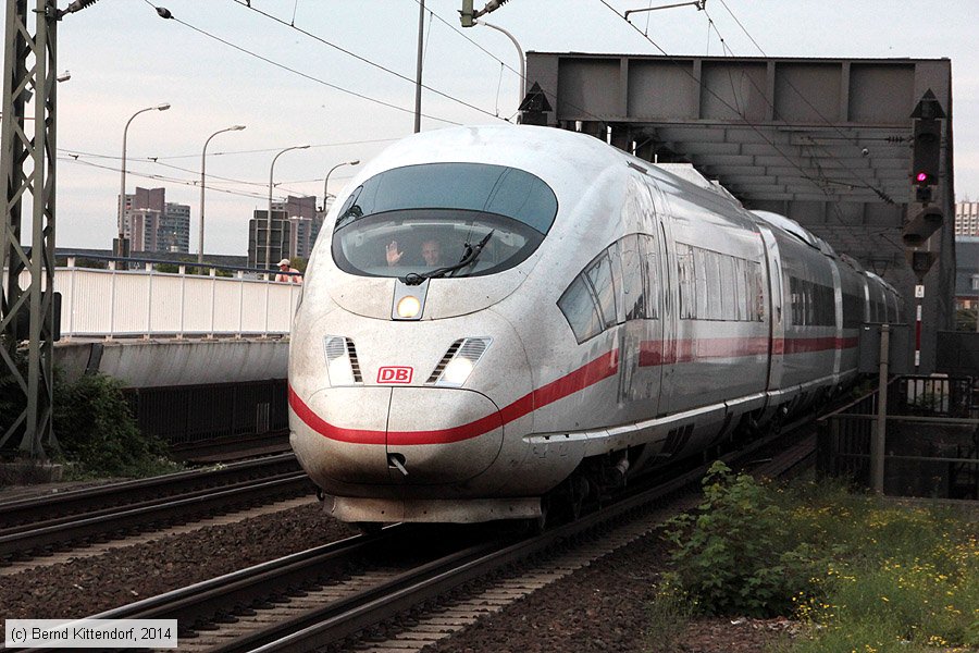 Deutsche Bahn - 406083-6
/ Bild: db4060836_bk1408290014.jpg