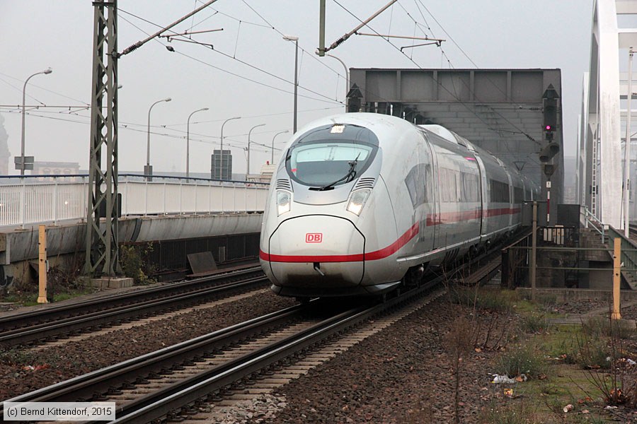 Deutsche Bahn - 407009-0
/ Bild: db4070090_bk1512100009.jpg