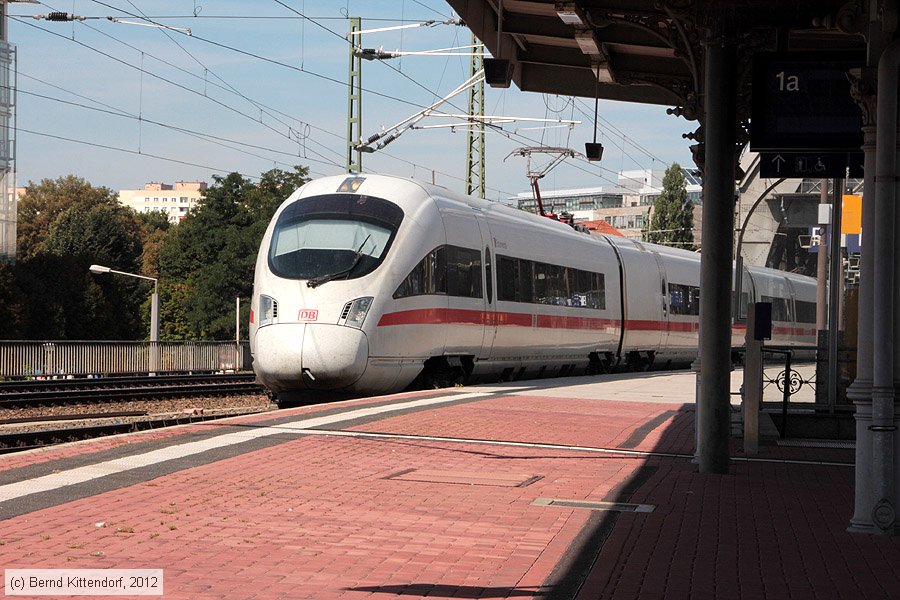 Deutsche Bahn - 411051-6
/ Bild: db4110516_bk1208180096.jpg