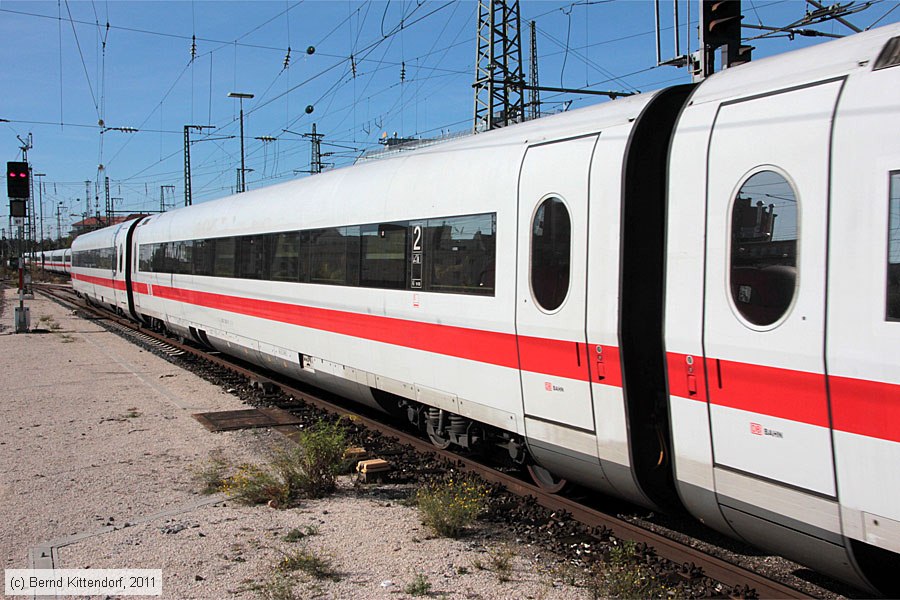 Deutsche Bahn - 802302-0
/ Bild: db8023020_bk1110160115.jpg