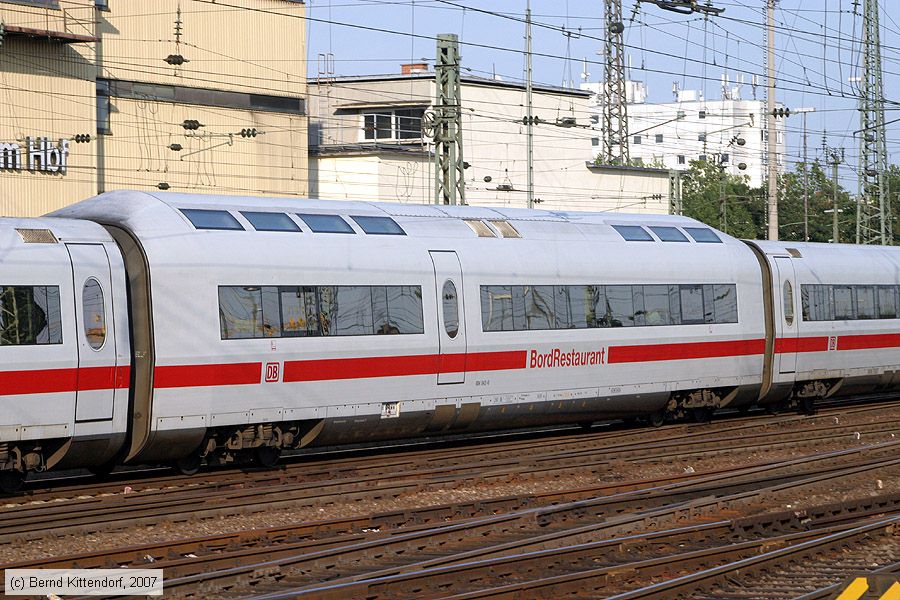Deutsche Bahn - 804042-0
/ Bild: db8040420_bk0707140099.jpg