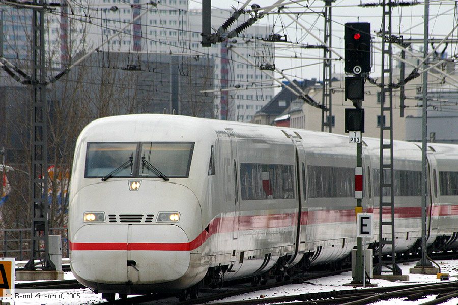 Deutsche Bahn - 808017-8
/ Bild: db8080178_e0014026.jpg
