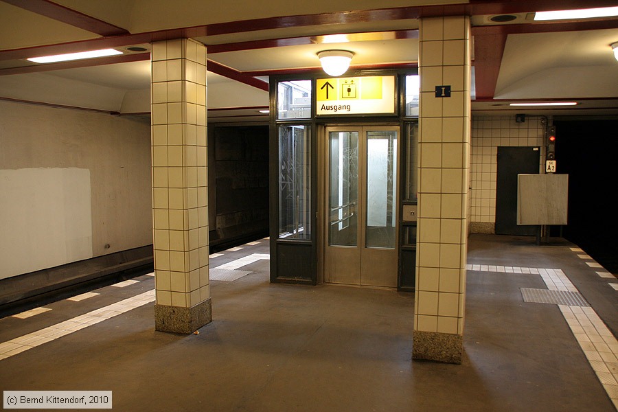 U-Bahn Berlin - Anlagen
/ Bild: berlinanlagen_bk1006150025.jpg