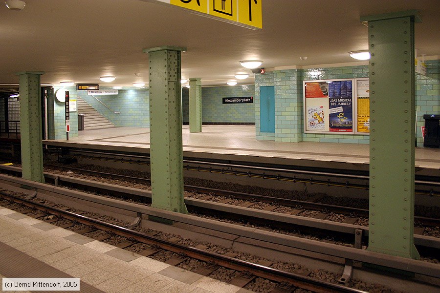 U-Bahn Berlin - Anlagen
/ Bild: berlinanlagen_e0016790.jpg