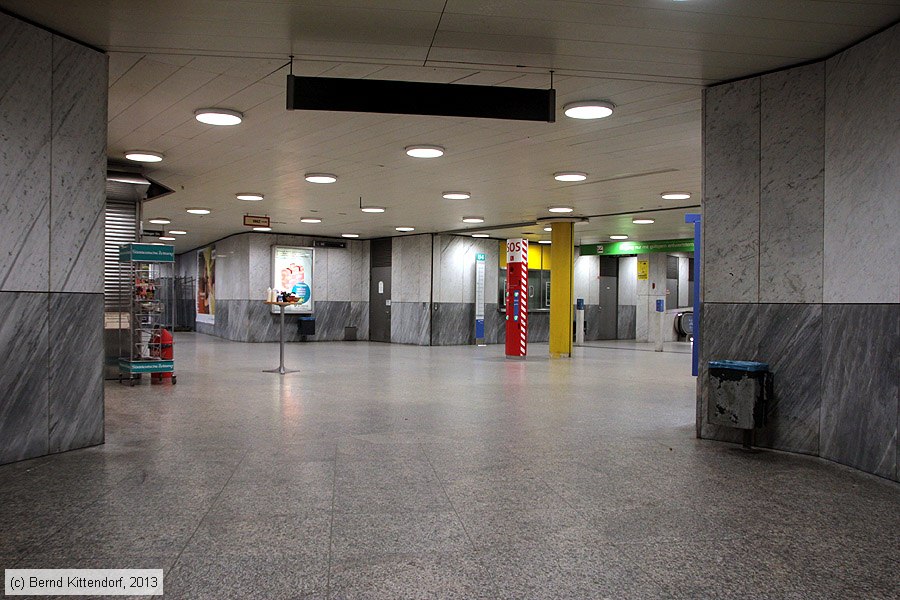 München - U-Bahn - Anlagen
/ Bild: muenchenanlagen_bk1311260123.jpg München - U-Bahn - Anlagen
/ Bild: muenchenanlagen_bk1311260123.jpg