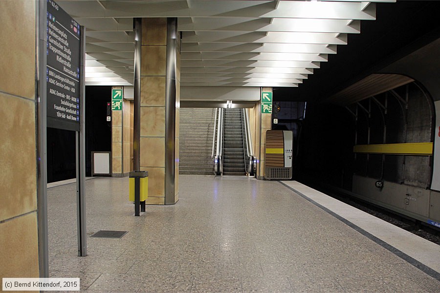 München - U-Bahn - Anlagen
/ Bild: muenchenanlagen_bk1505120080.jpg München - U-Bahn - Anlagen
/ Bild: muenchenanlagen_bk1505120080.jpg