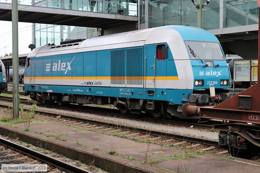 Alex - 223 069
/ Bild: alex223069_bk1910290178.jpg Alex - 223 069
/ Bild: alex223069_bk1910290178.jpg