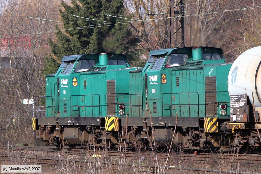 BASF - 1001 und 1003
/ Bild: basf1001_cw0703110014.jpg BASF - 1001 und 1003
/ Bild: basf1001_cw0703110014.jpg