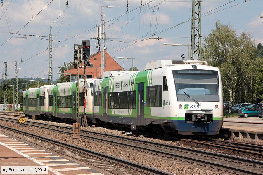 Breisgau-S-Bahn - 002
/ Bild: bsb002_bk1408010334.jpg