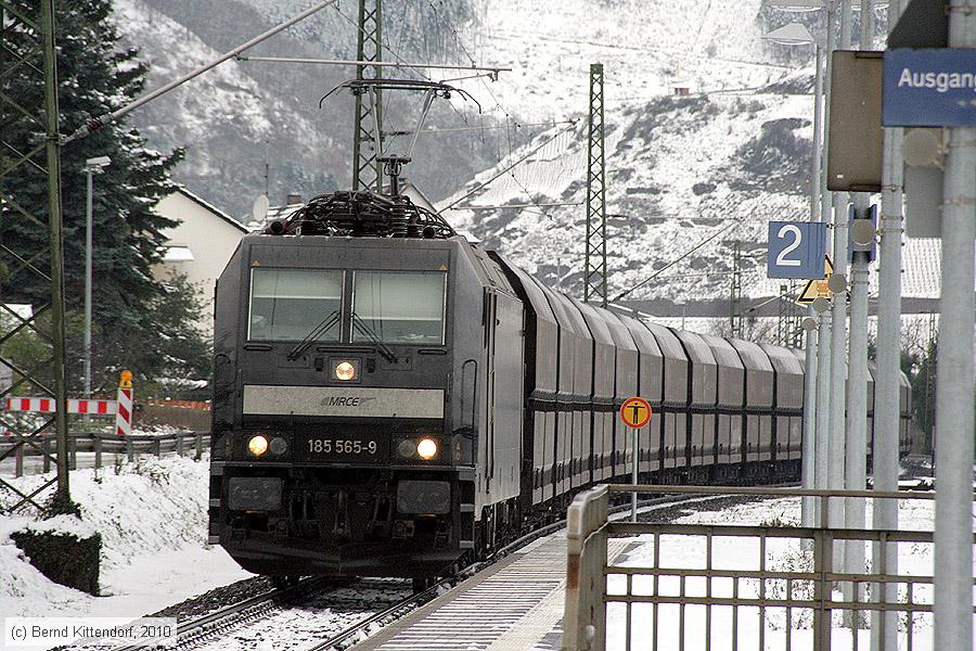 MRCE Dispolok - 185565-9
/ Bild: mrce1855659_bk1012090203.jpg MRCE Dispolok - 185565-9
/ Bild: mrce1855659_bk1012090203.jpg