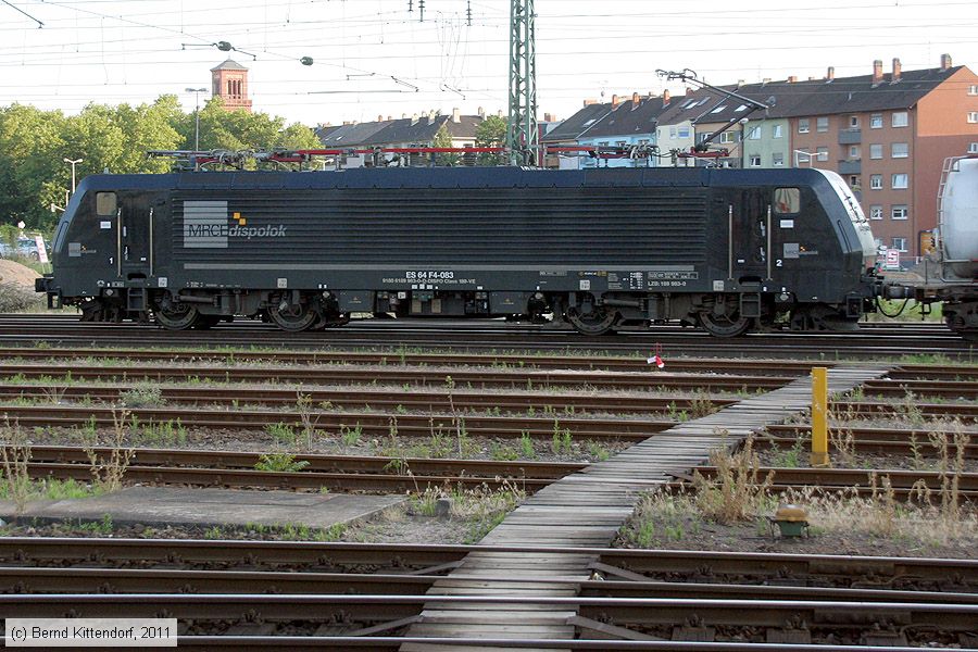 Dispolok - ES 64 F4-083
/ Bild: dispolokes64f4083_bk1107110074.jpg Dispolok - ES 64 F4-083
/ Bild: dispolokes64f4083_bk1107110074.jpg