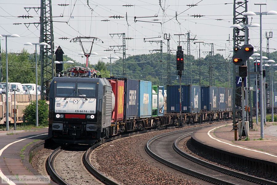 Dispolok - ES 64 F4-109
/ Bild: dispolokes64f4109_bk1006290113.jpg