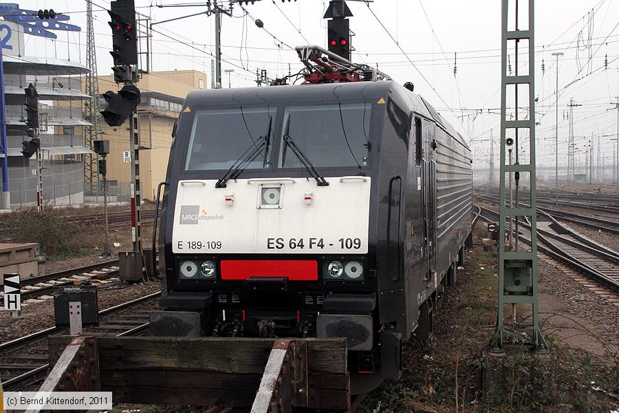 Dispolok - ES 64 F4-109
/ Bild: dispolokes64f4109_bk1102090043.jpg