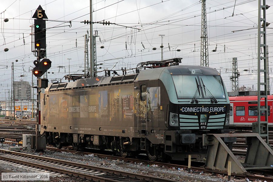 MRCE - X4E-875
/ Bild: mrcex4e875_bk1602220001.jpg