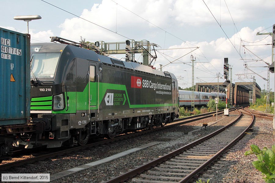 European Locomotive Leasing  - 193 210
/ Bild: eloc193210_bk1508230222.jpg