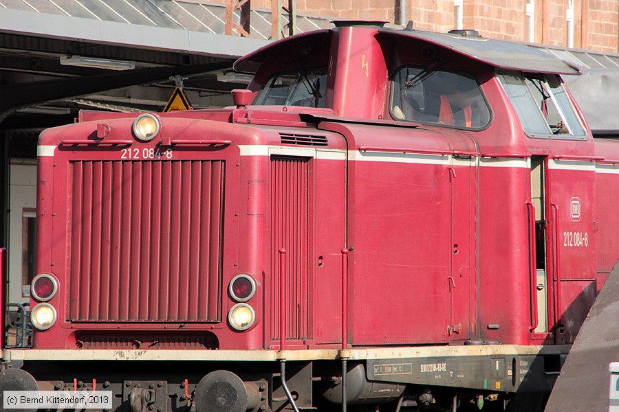 Gesellschaft für Eisenbahnbetrieb - 212084-8
/ Bild: gfe2120848_bk1306080202.jpg Gesellschaft für Eisenbahnbetrieb - 212084-8
/ Bild: gfe2120848_bk1306080202.jpg