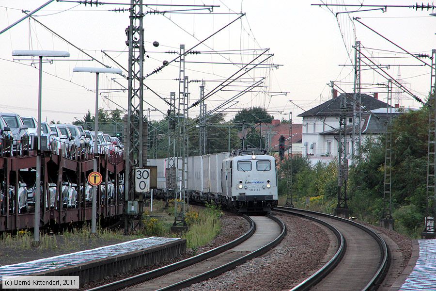 Lokomotion - 139213-3
/ Bild: lokomotion1392133_bk1108250086.jpg Lokomotion - 139213-3
/ Bild: lokomotion1392133_bk1108250086.jpg