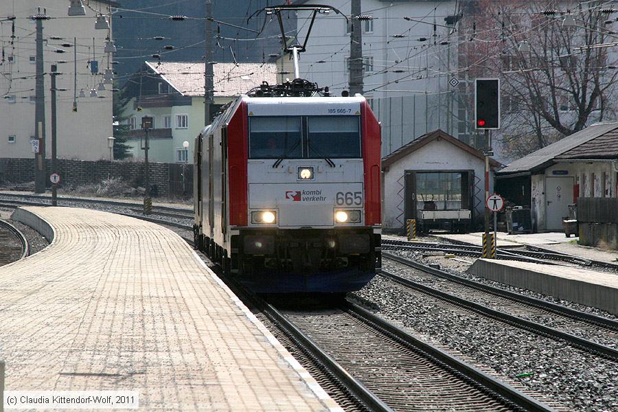 Lokomotion - 185665-7
/ Bild: lokomotion1856657_cw1103280151.jpg Lokomotion - 185665-7
/ Bild: lokomotion1856657_cw1103280151.jpg