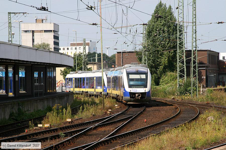 NordWestBahn - VT 520
/ Bild: nordwestbahnvt520_bk0708250049.jpg NordWestBahn - VT 520
/ Bild: nordwestbahnvt520_bk0708250049.jpg