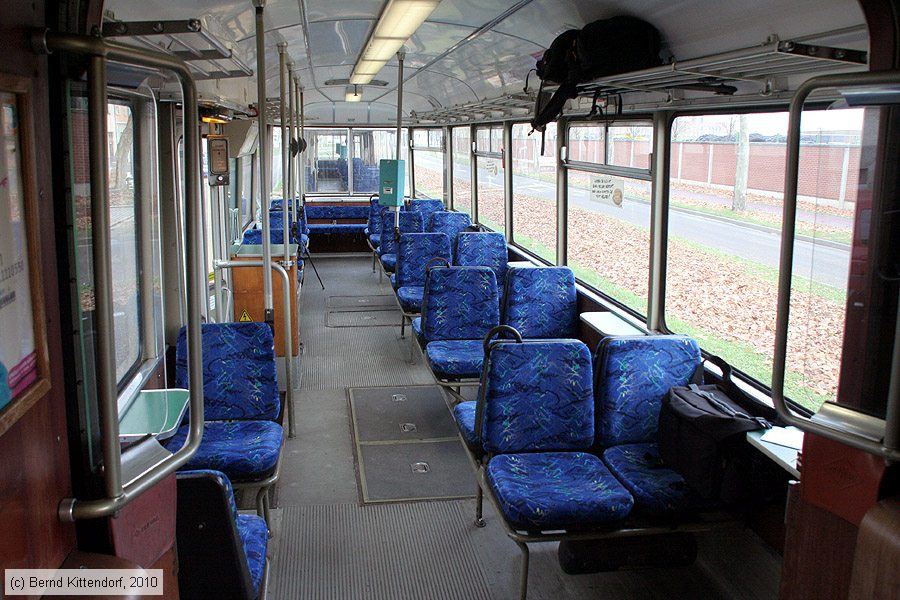 Rhein-Haardtbahn - 1017 - Innenansicht
/ Bild: rhb1017_bk1011280095.jpg
