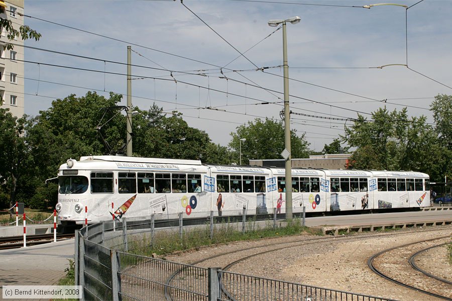 Rhein-Haardtbahn - 1022
/ Bild: rhb1022_bk0808070018.jpg