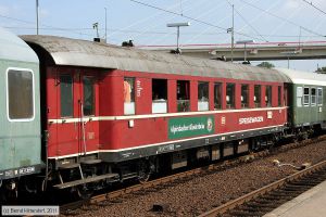 Bild: uefwagen410_bk1105280042.jpg - anklicken zum Vergrößern Bild: uefwagen410_bk1105280042.jpg - anklicken zum Vergrößern