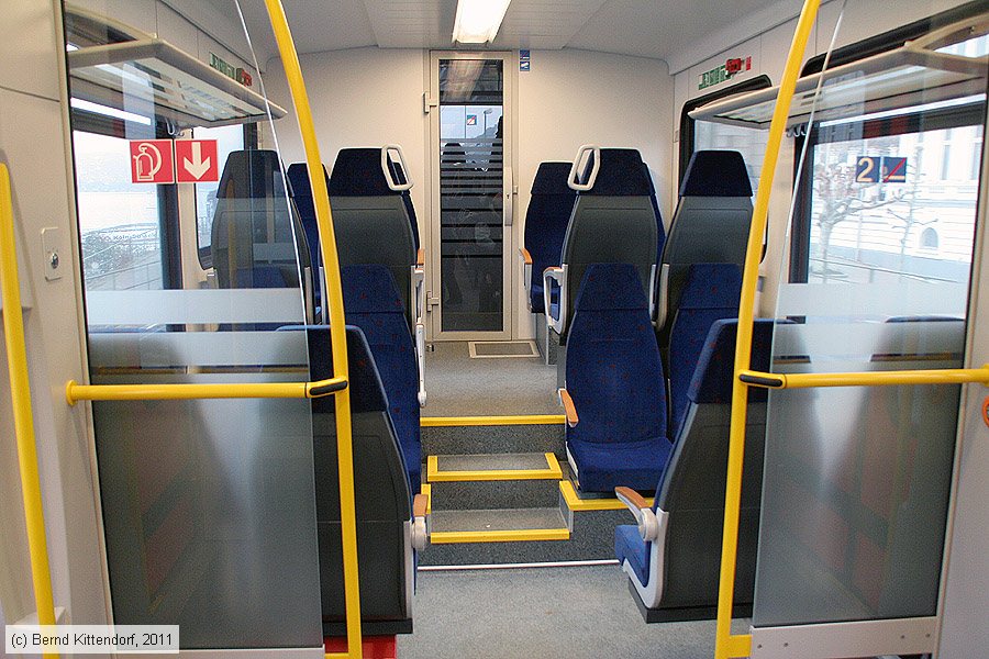 Vias - 405 - Innenansicht
/ Bild: vias405_bk1102100006.jpg Vias - 405 - Innenansicht
/ Bild: vias405_bk1102100006.jpg