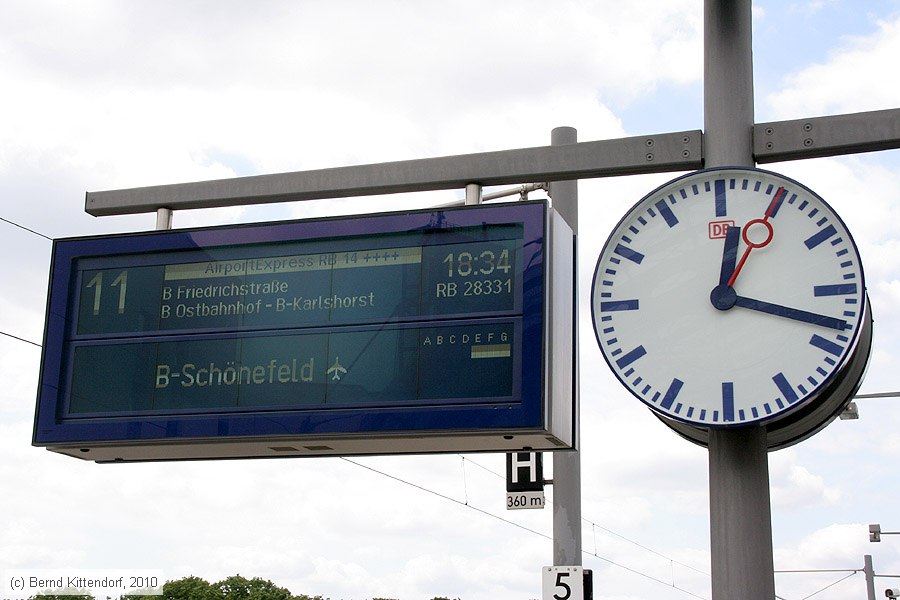 Berlin Hauptbahnhof
/ Bild: bfberlinhbf_bk1006140015.jpg Berlin Hauptbahnhof
/ Bild: bfberlinhbf_bk1006140015.jpg