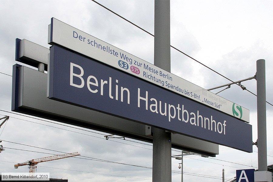 Berlin Hauptbahnhof
/ Bild: bfberlinhbf_bk1006140018.jpg