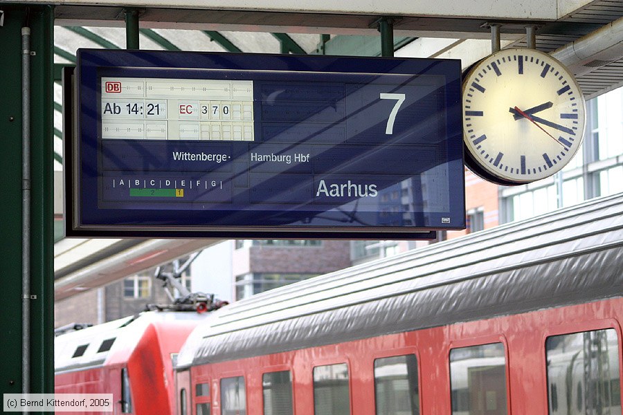Berlin Ostbahnhof
/ Bild: bfberlinost_e0014029.jpg